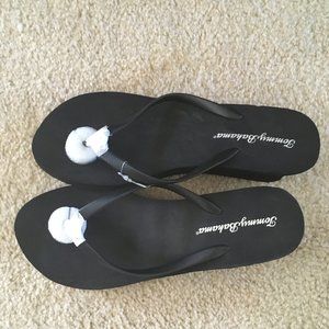 Tommy Bahama Women's Whykiki Wedge Solid Flip Flop